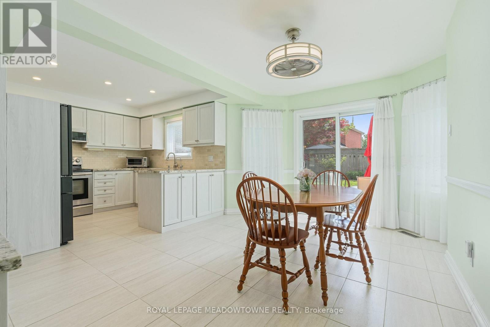 7 EATON STREET - 17