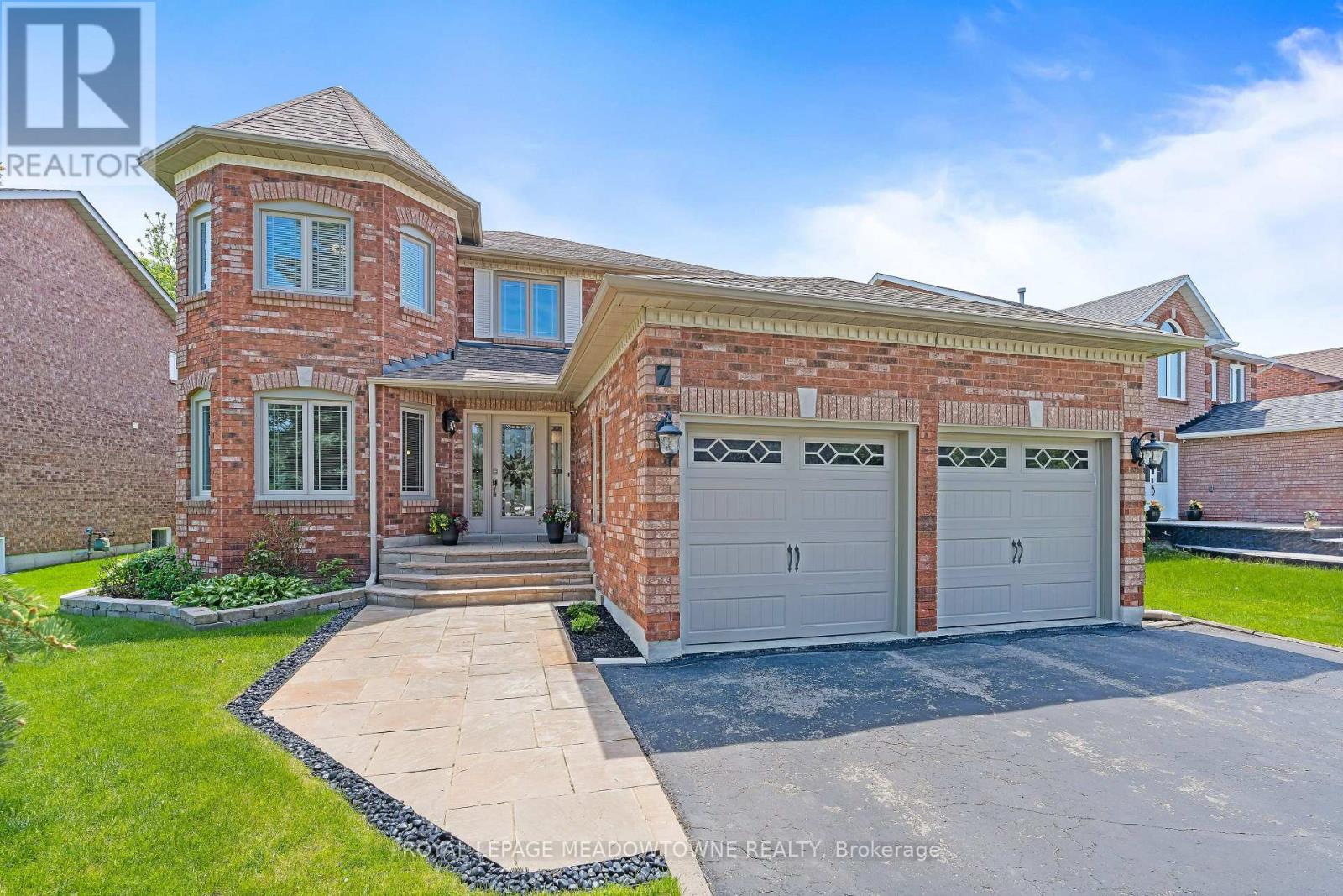 7 EATON STREET - Image 2