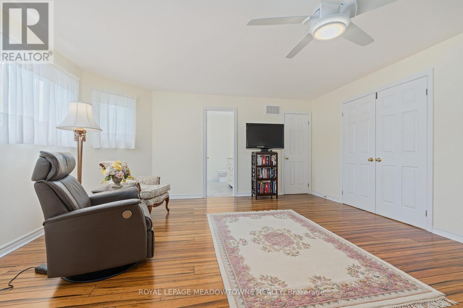 7 EATON STREET - 30