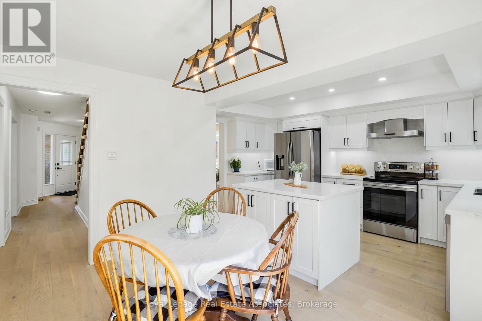 4454 MAYFLOWER DRIVE - 10
