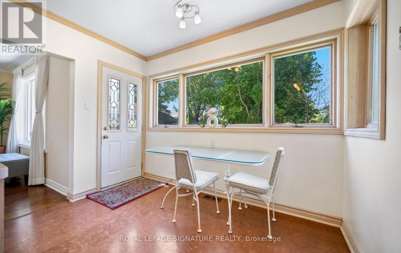 1570 PARK ROYALE BOULEVARD - 12