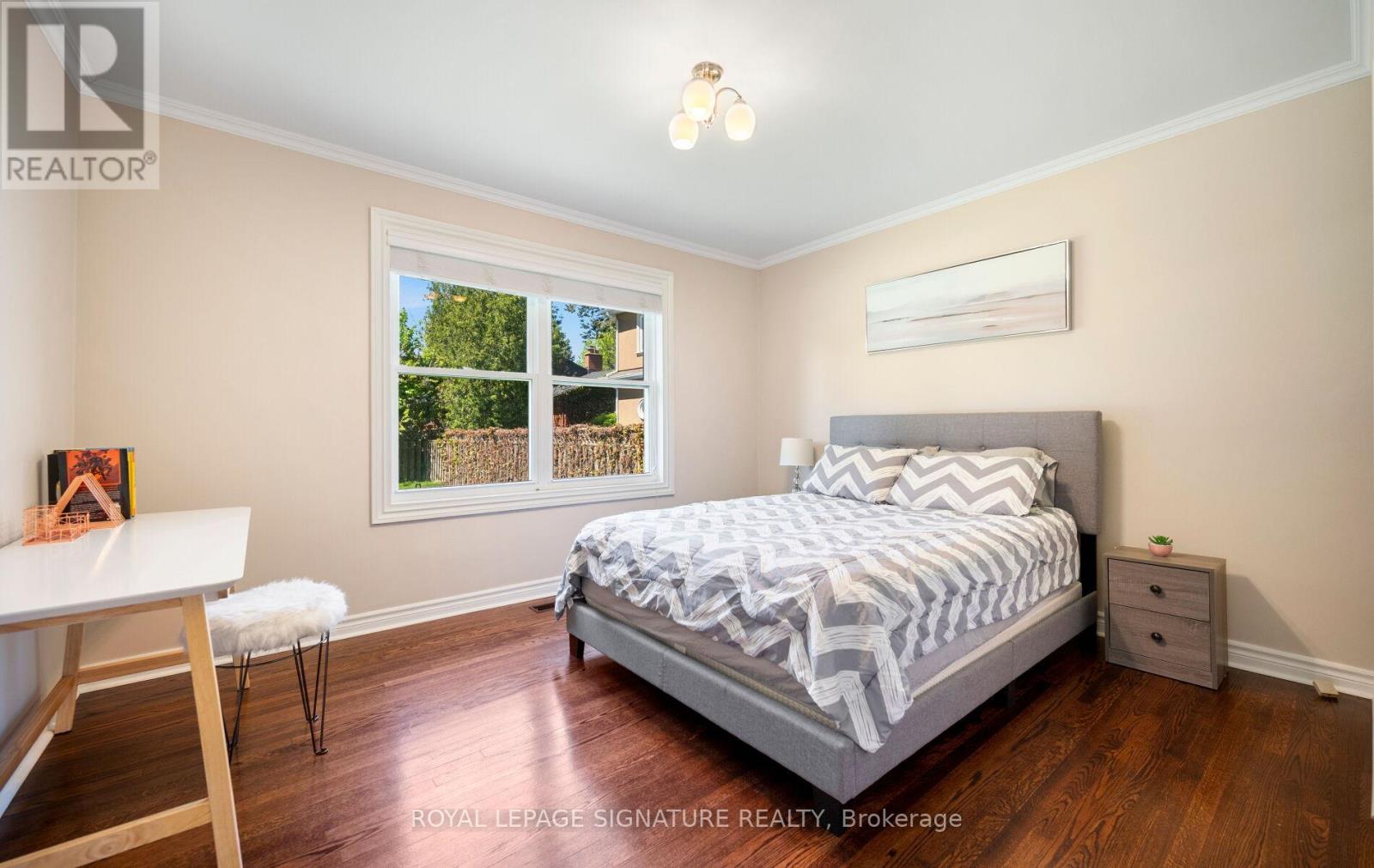 1570 PARK ROYALE BOULEVARD - 16