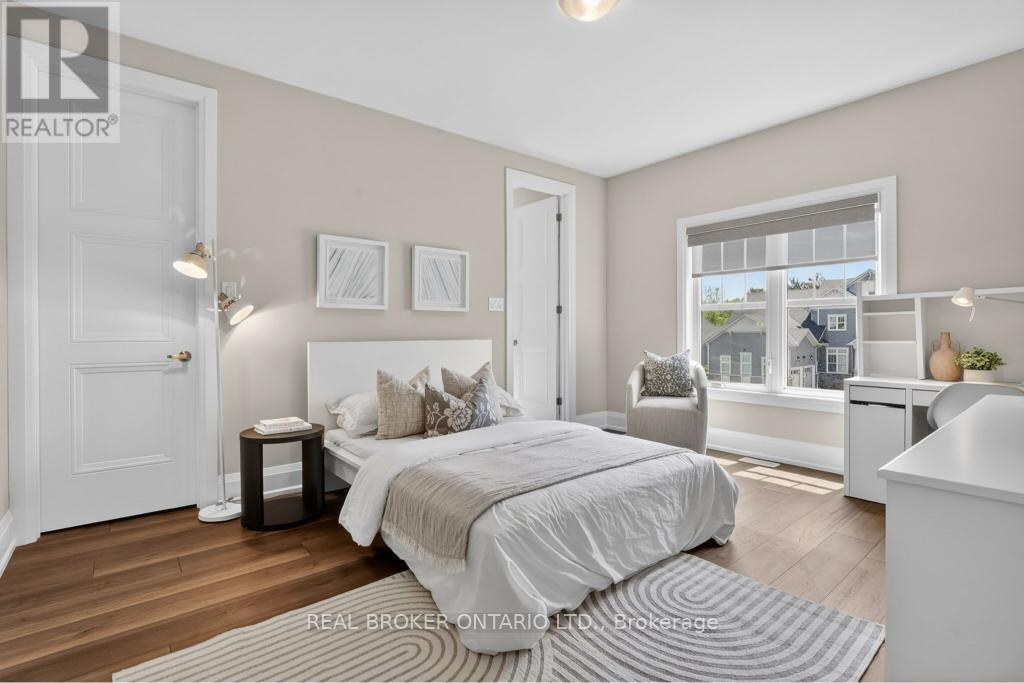 34 GAMBLE STREET - 40