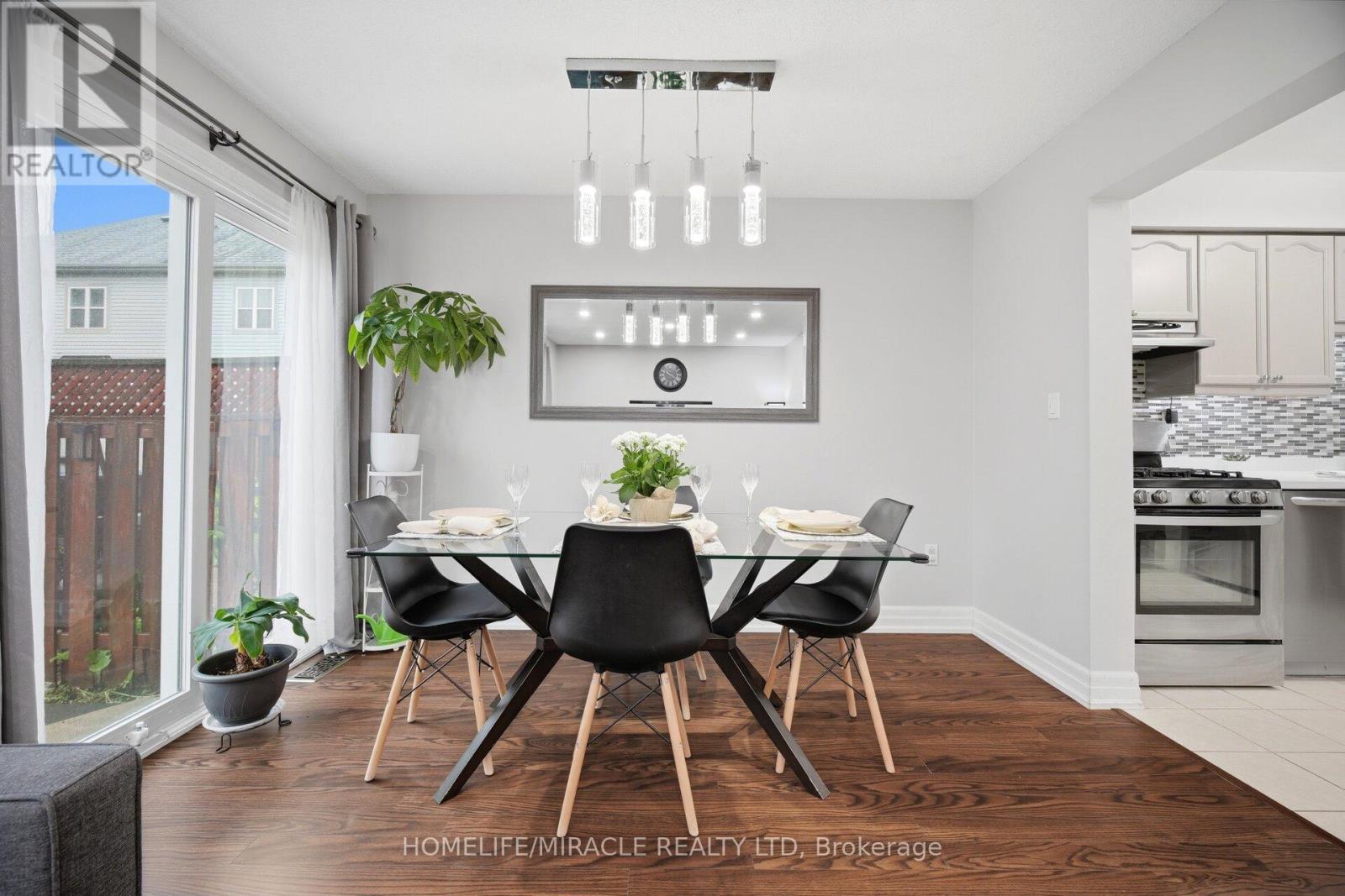 71 DANDELION ROAD - 14