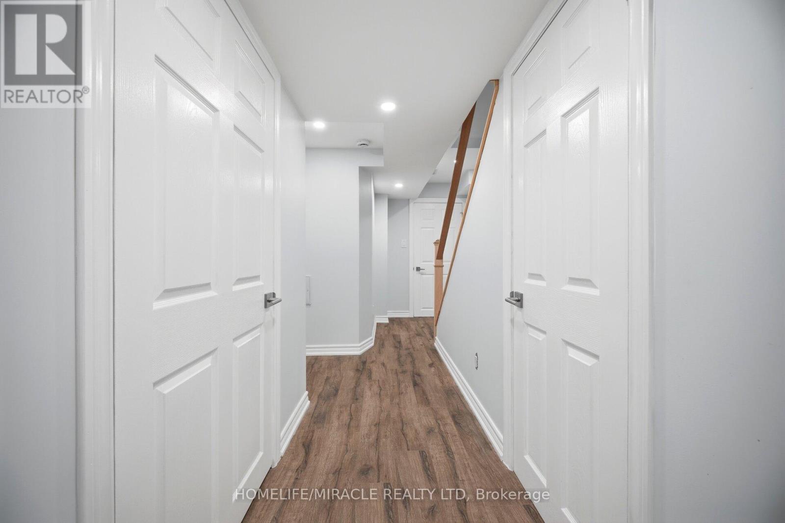 71 DANDELION ROAD - 43