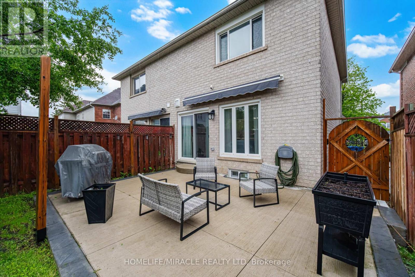 71 DANDELION ROAD - 46