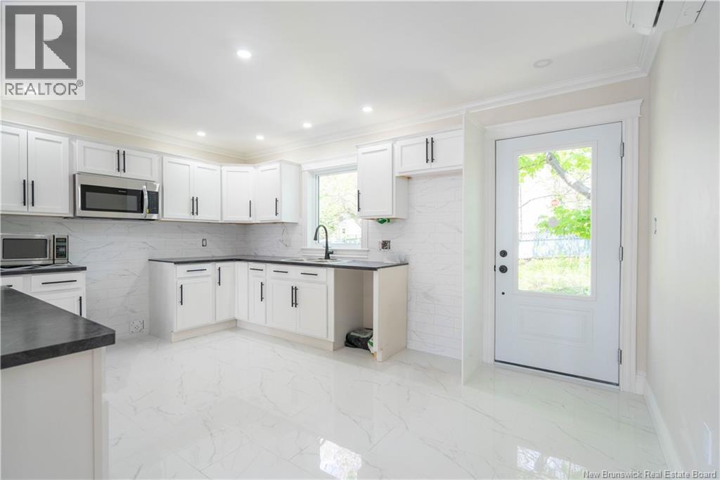 23 Harding Street - 6