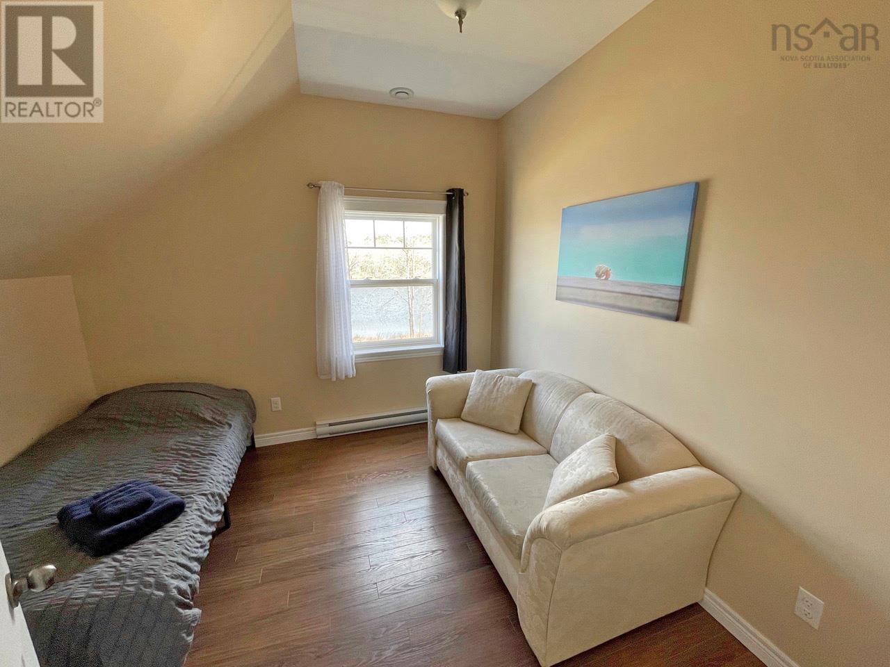 114-116 Scotts Drive - 19