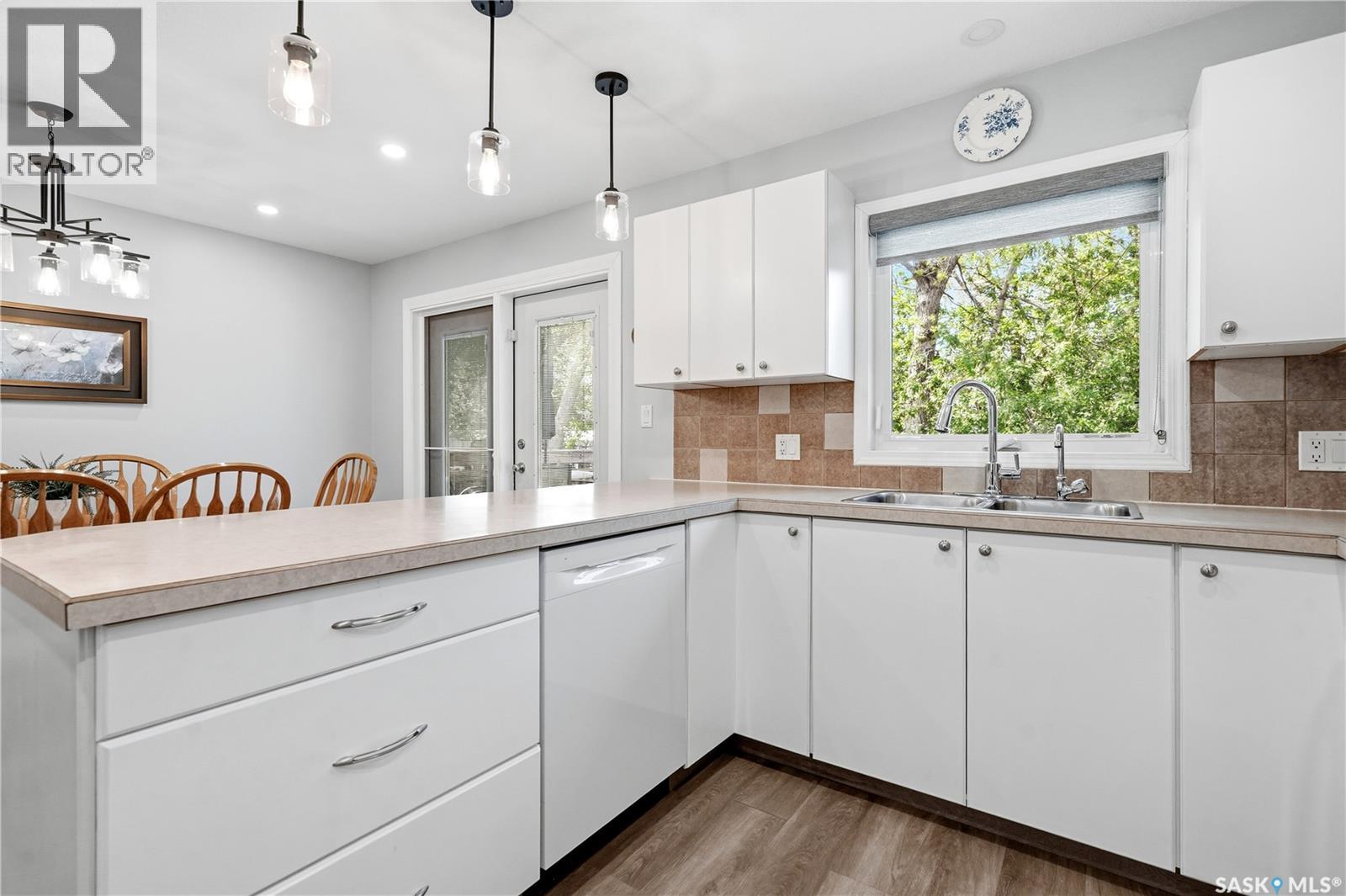 90 Edenwold CRESCENT - 15