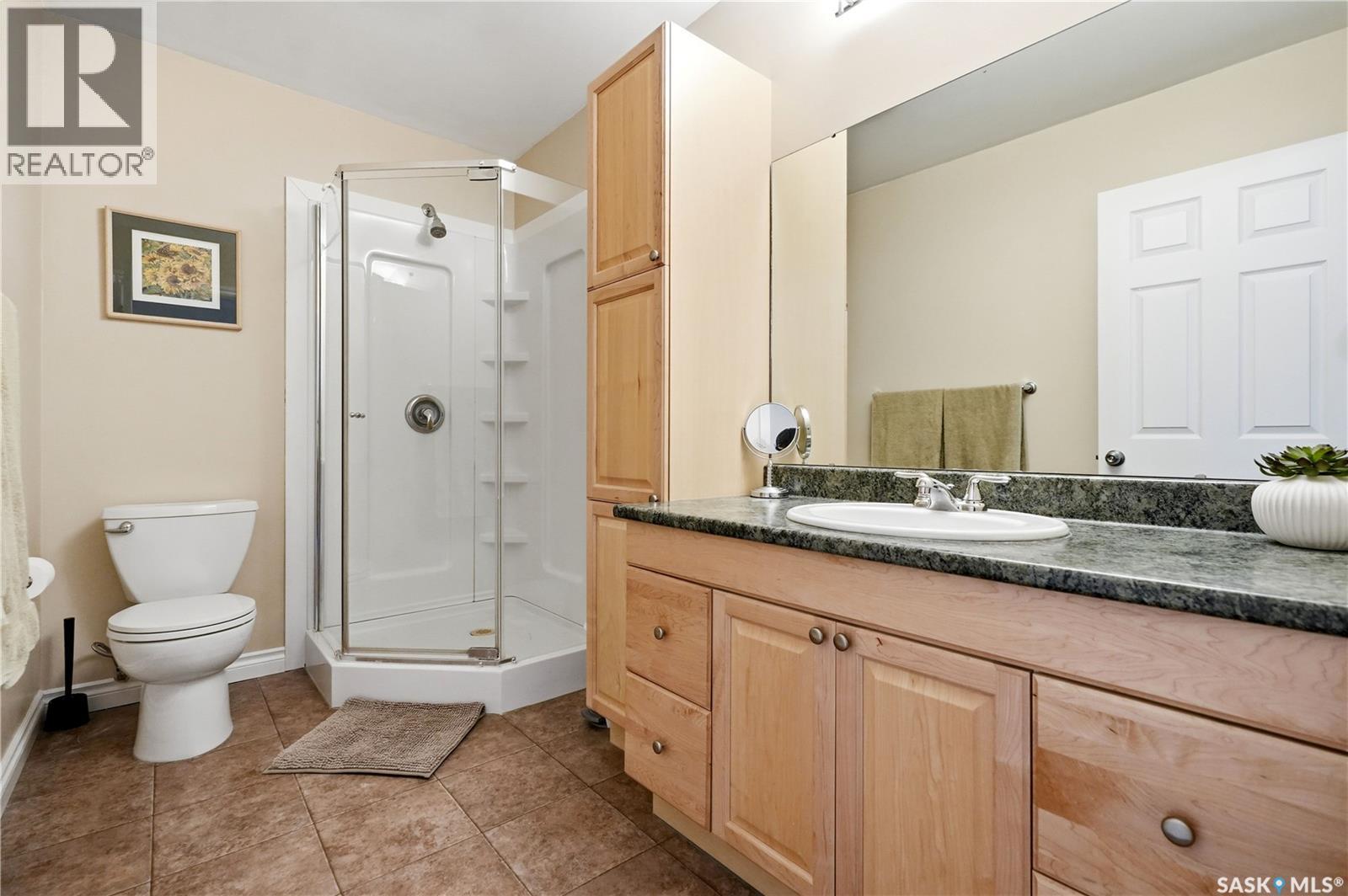 90 Edenwold CRESCENT - 24