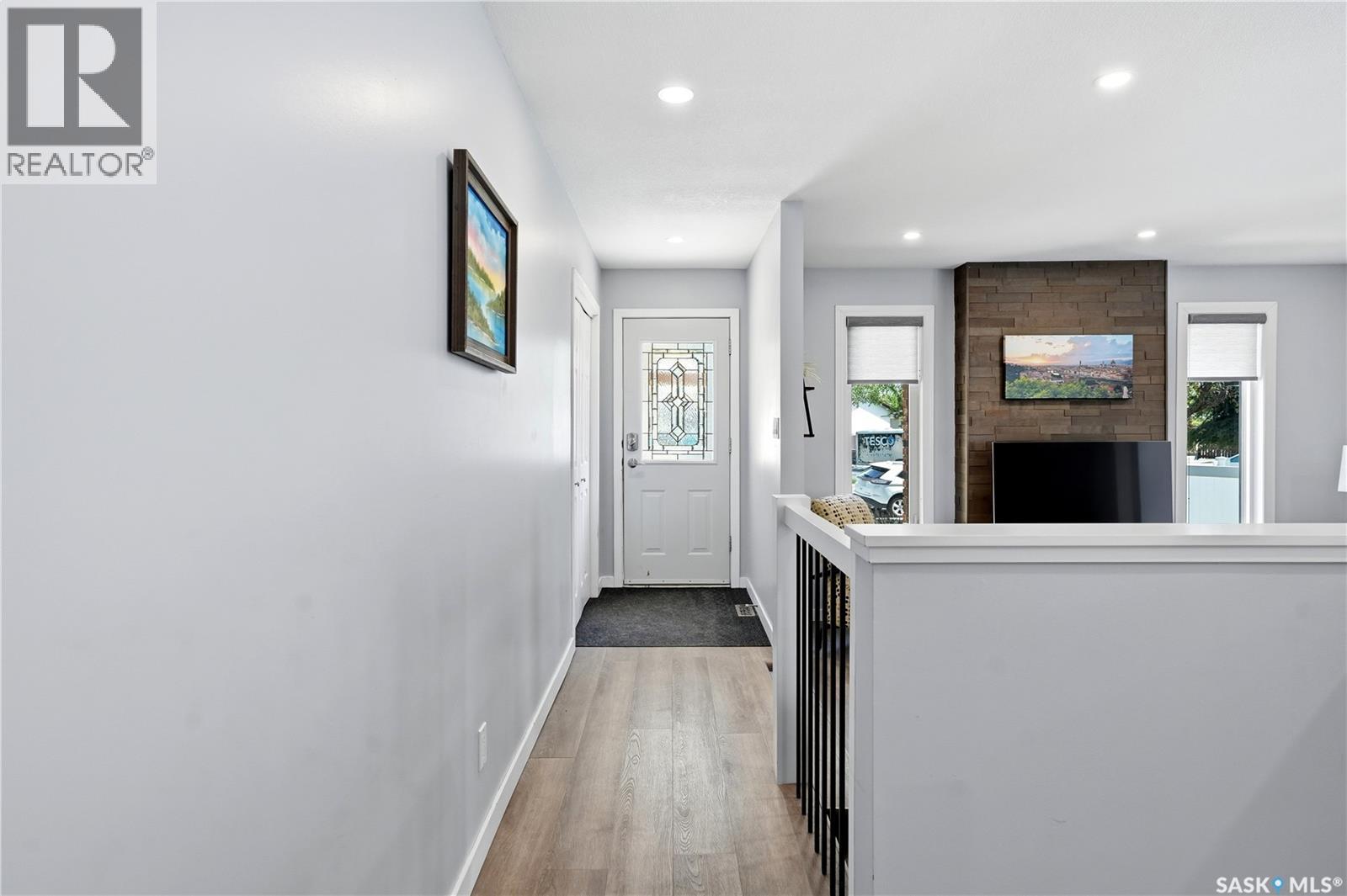 90 Edenwold CRESCENT - Image 3