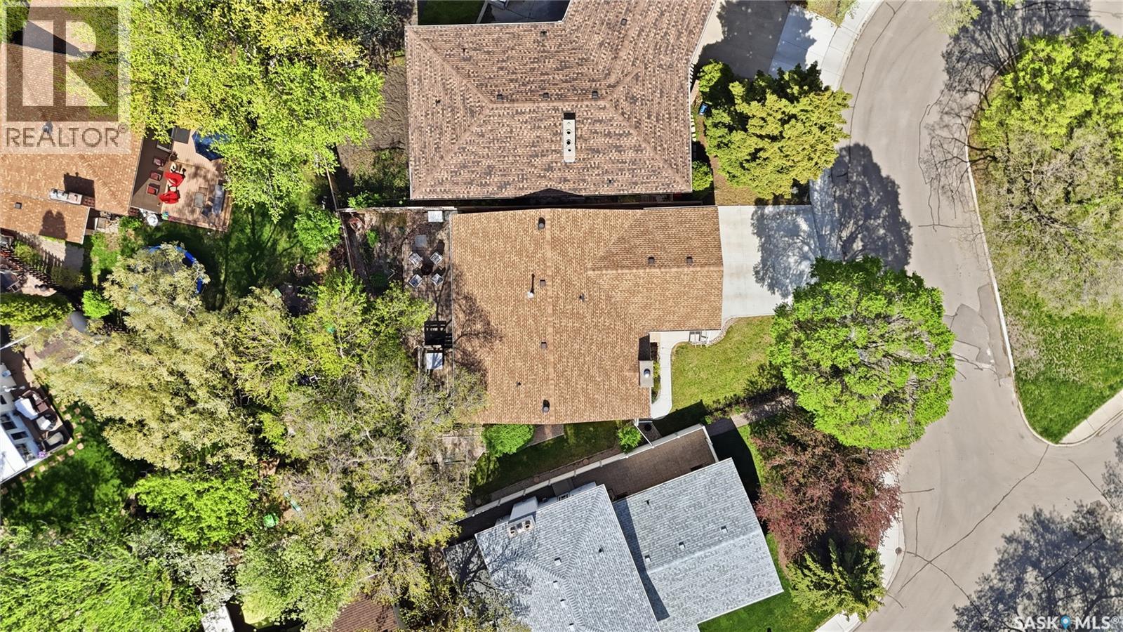 90 Edenwold CRESCENT - 63