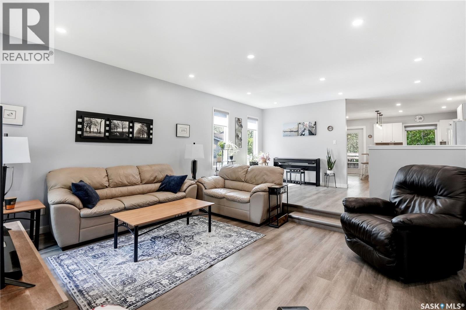 90 Edenwold CRESCENT - 9