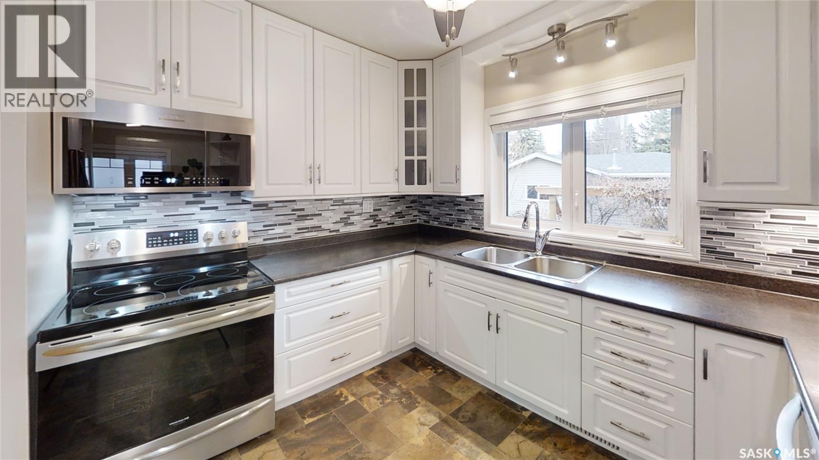 1705 Wiggins AVENUE S - 8
