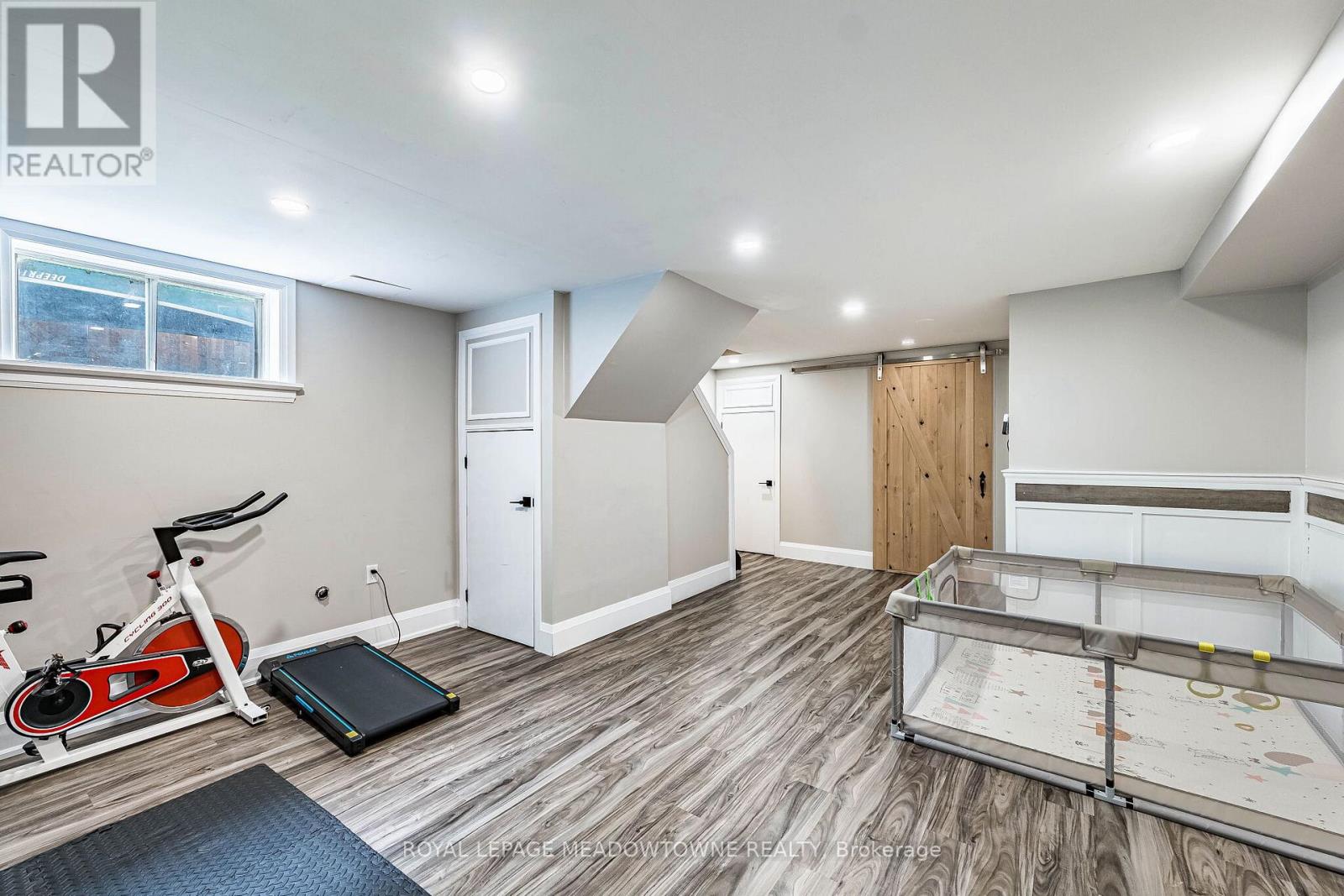 520 PINEVIEW GARDENS - 22