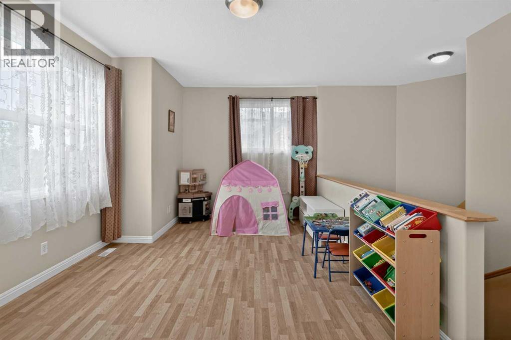 284 Royal Oak Circle NW - 17