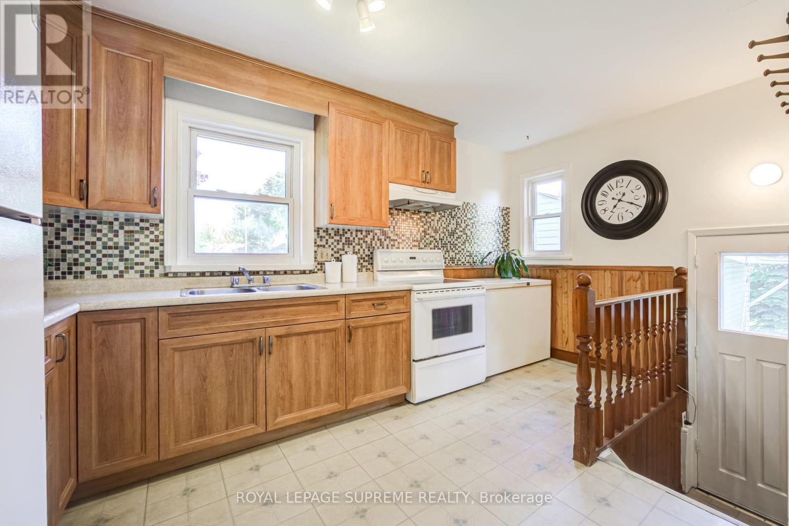 2922 PORTAGE ROAD - 16