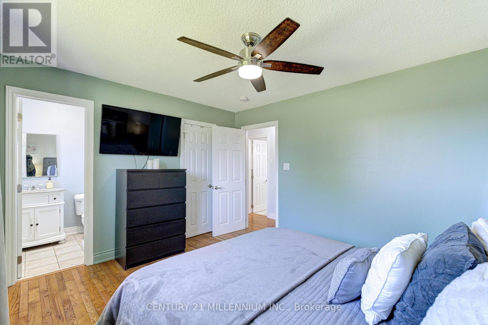423344 25TH SIDE ROAD - 24