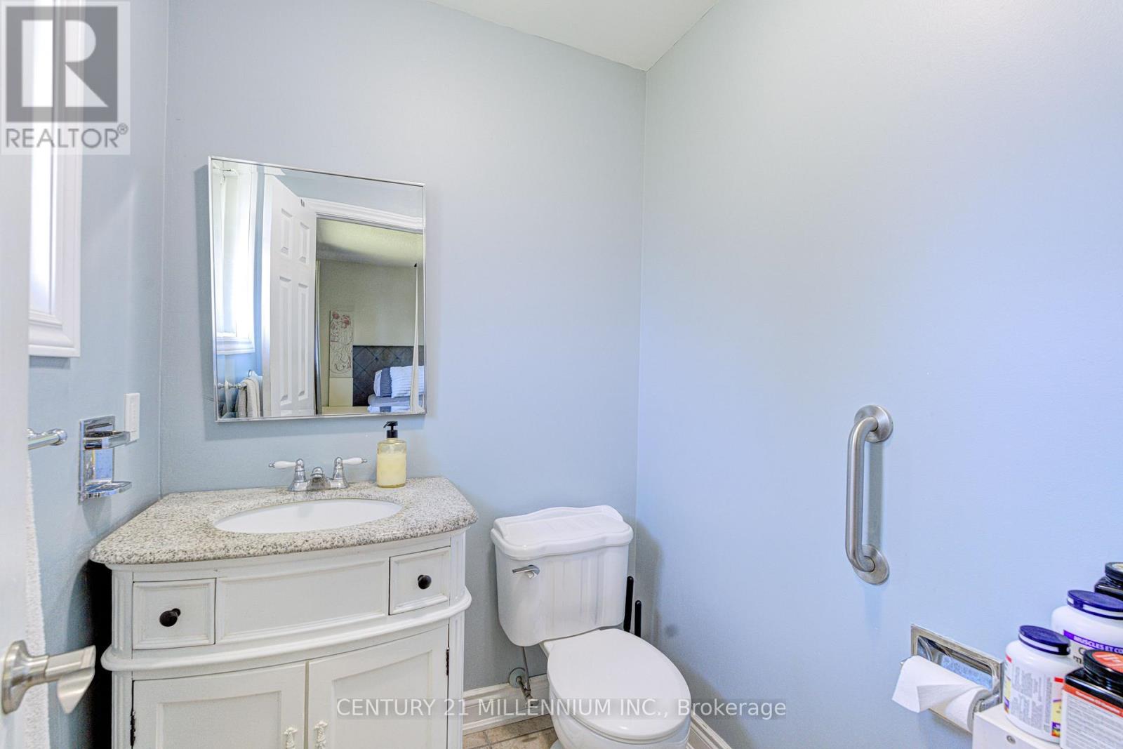 423344 25TH SIDE ROAD - 25