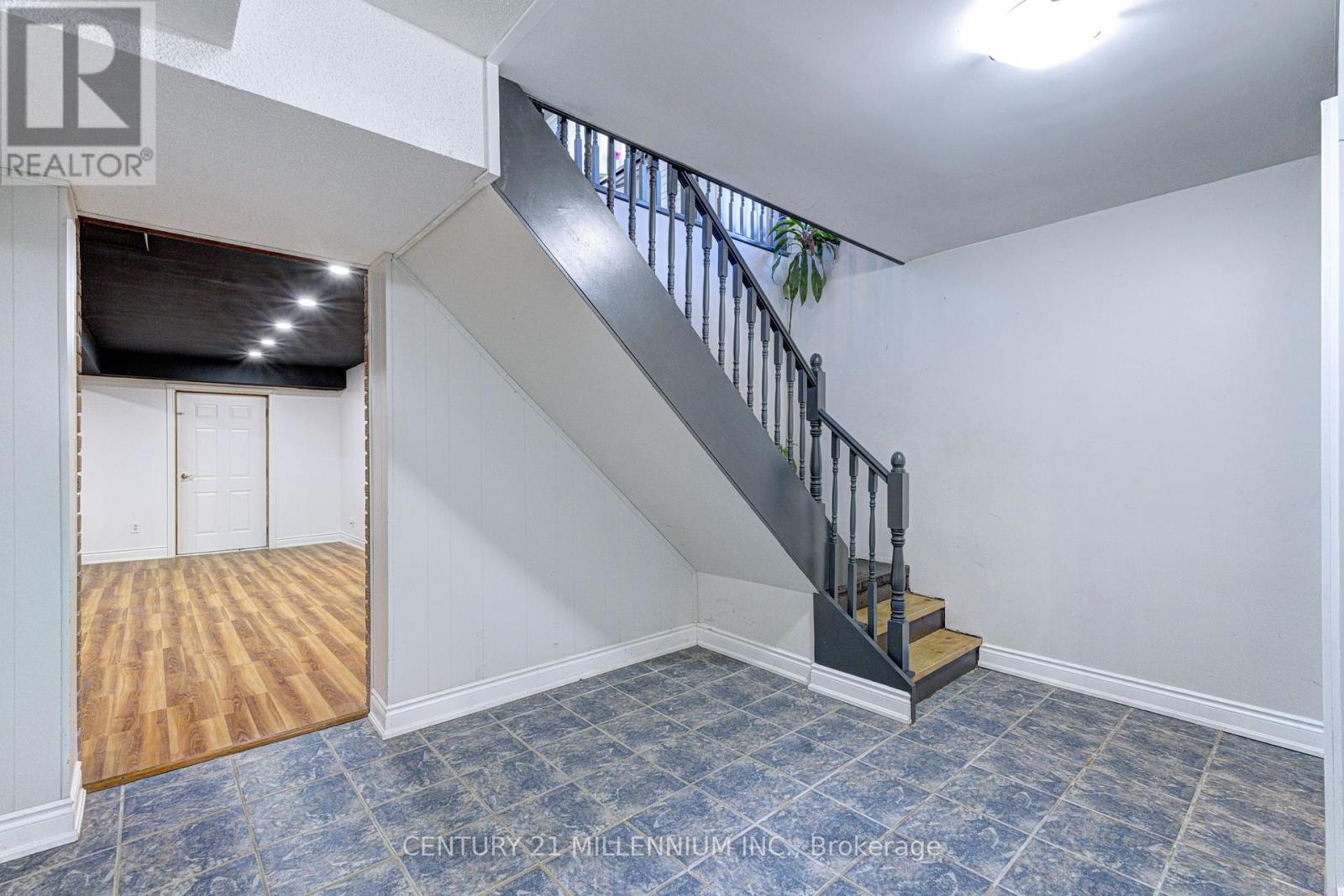 423344 25TH SIDE ROAD - 29