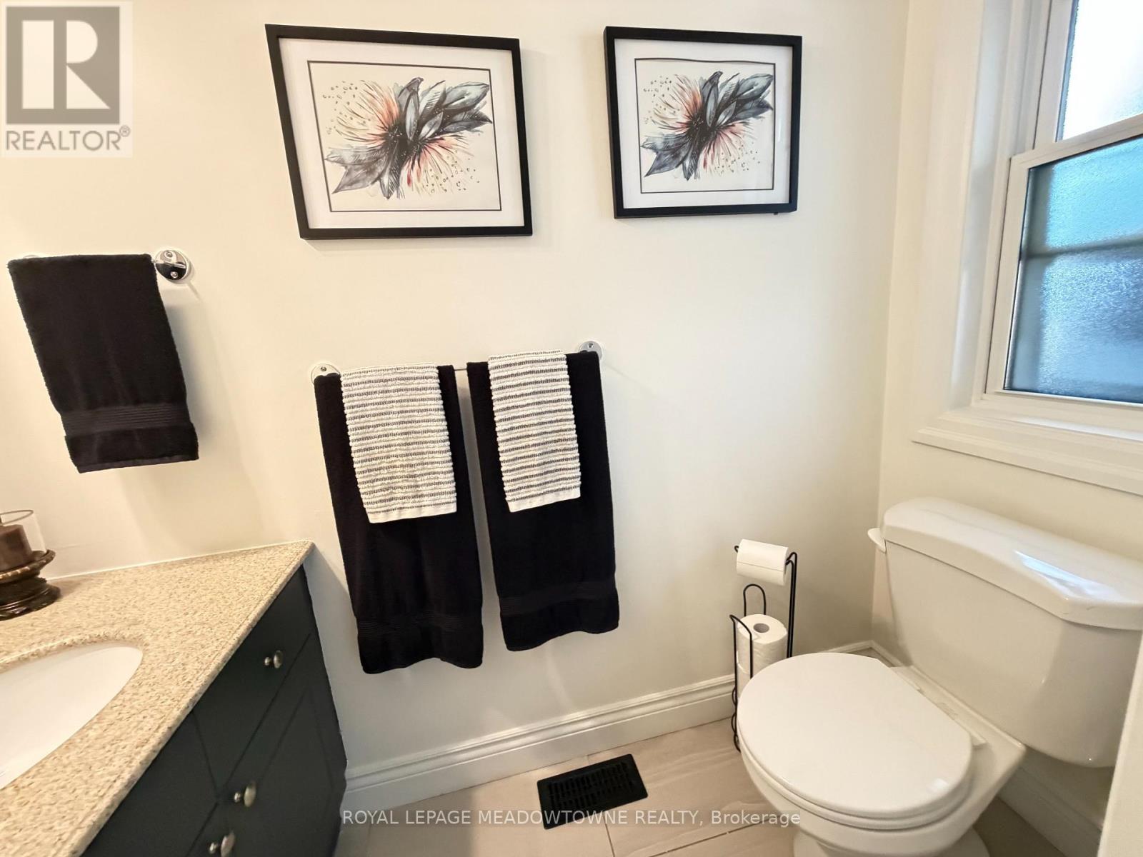 92 CHESTERTON LANE - 20