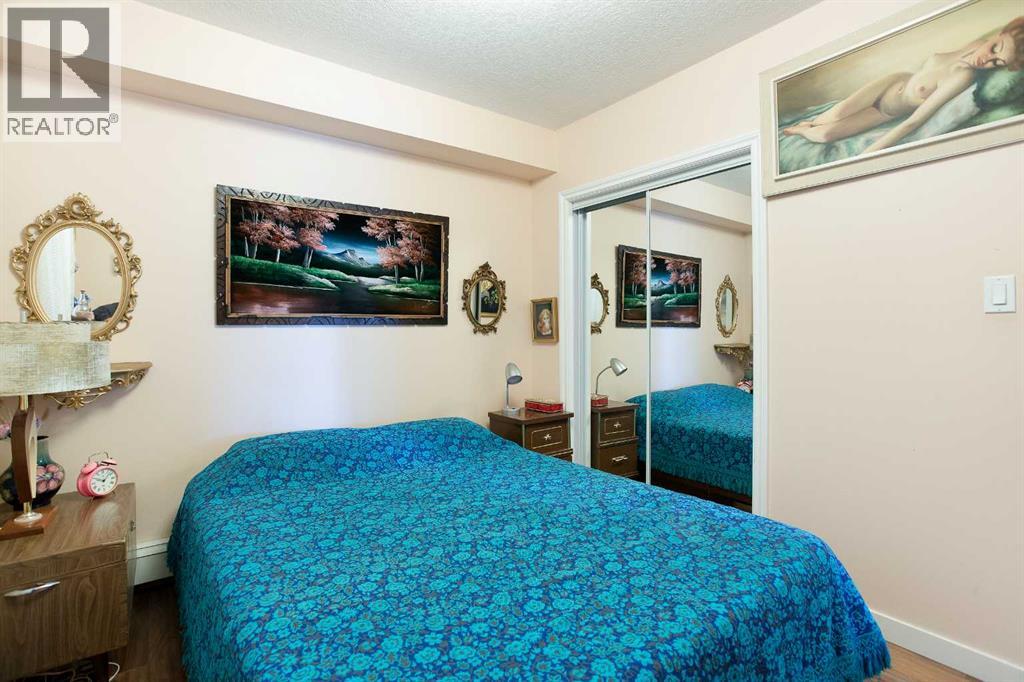 #405 2515 14A Street SW - 14