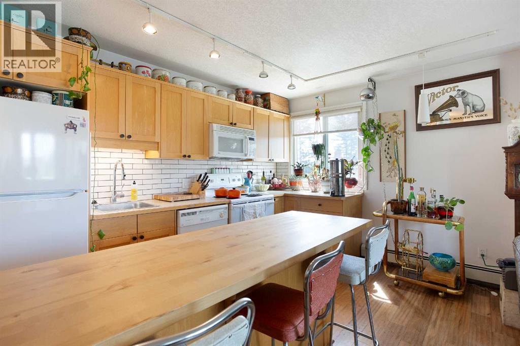 #405 2515 14A Street SW - 5
