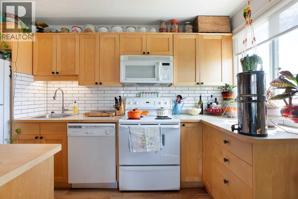 #405 2515 14A Street SW - 6