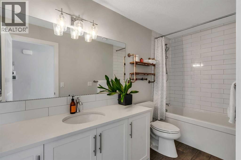 37 Highwood Place NW - 27