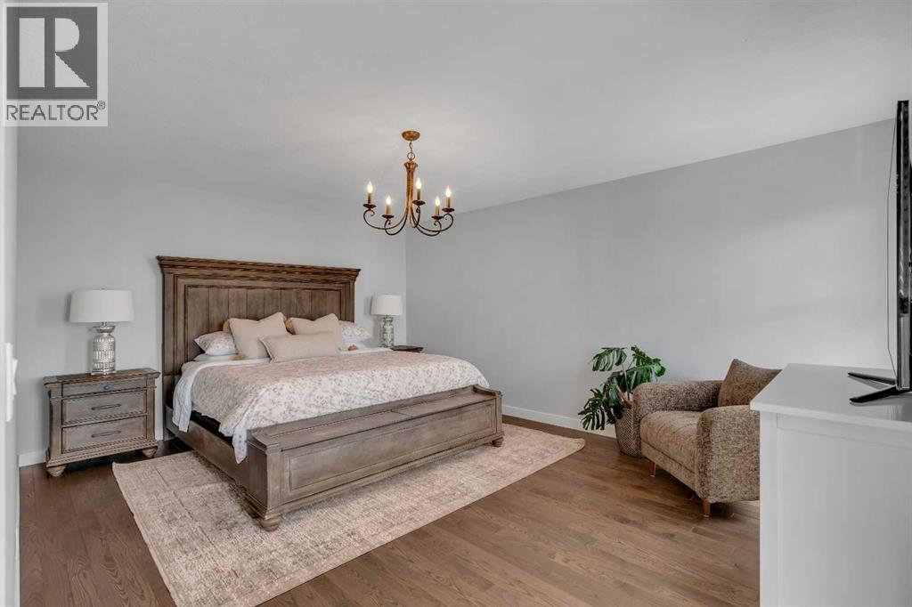 37 Highwood Place NW - 37
