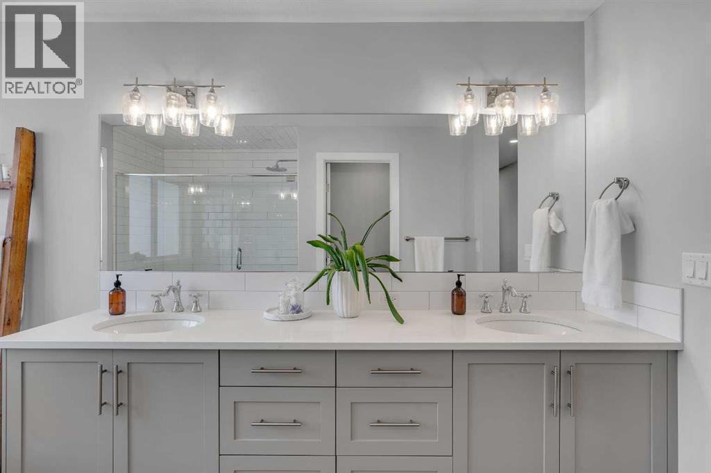 37 Highwood Place NW - 39