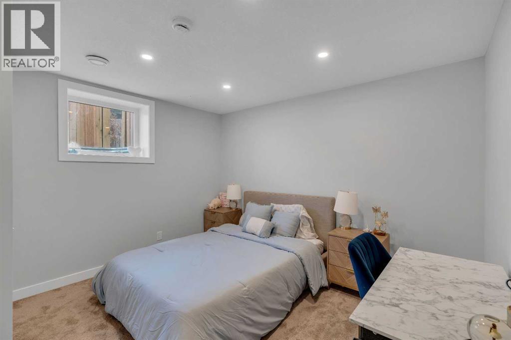 37 Highwood Place NW - 49