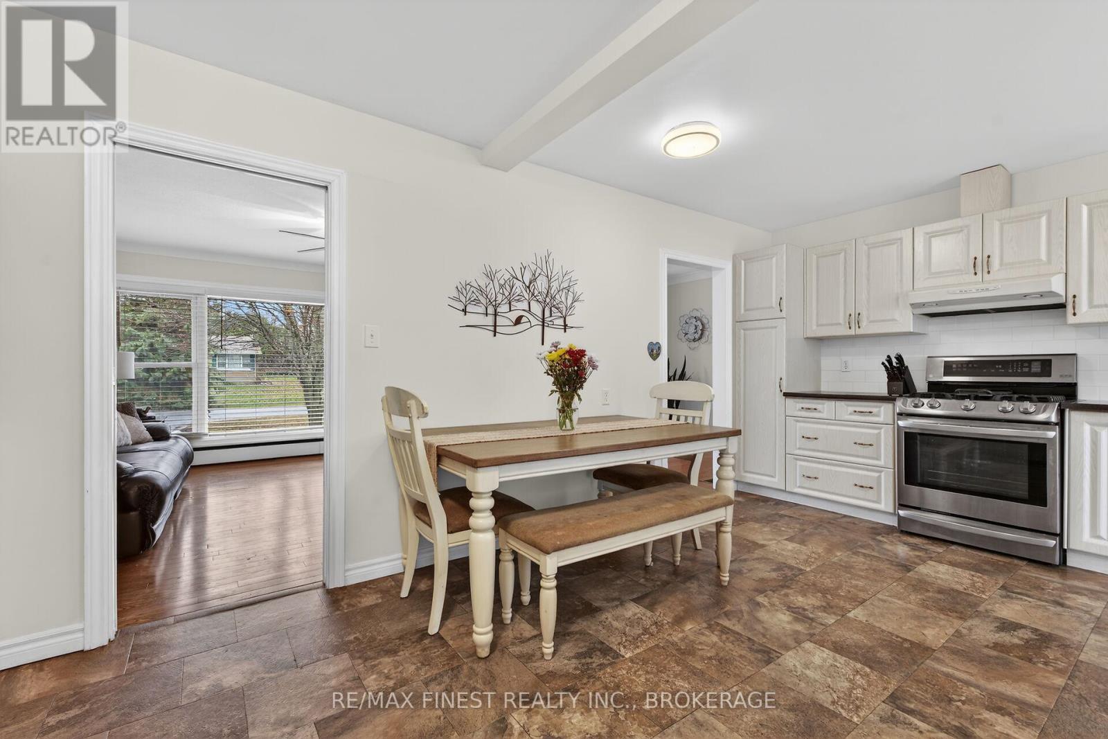 27 DALGLEISH AVENUE - 8