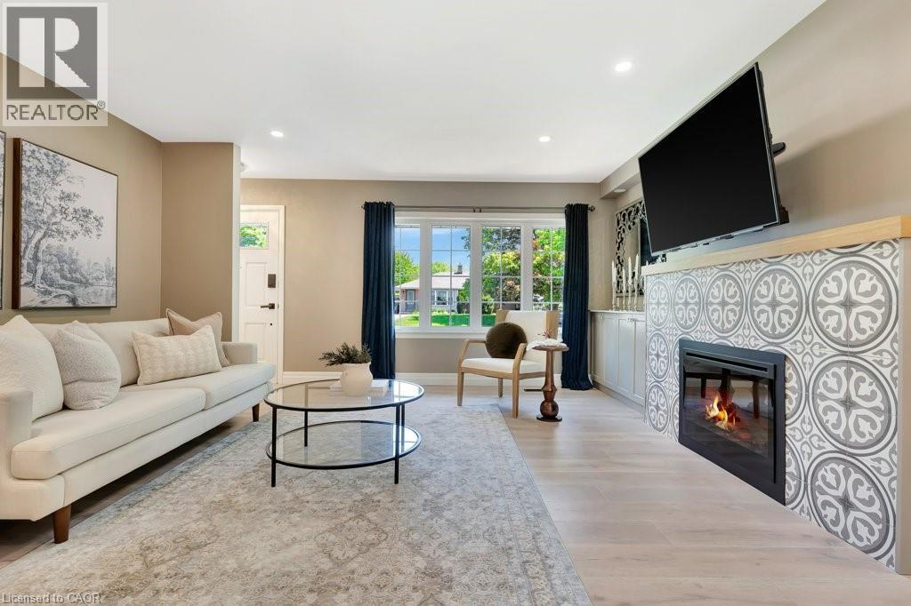 22 DALE Avenue - 4