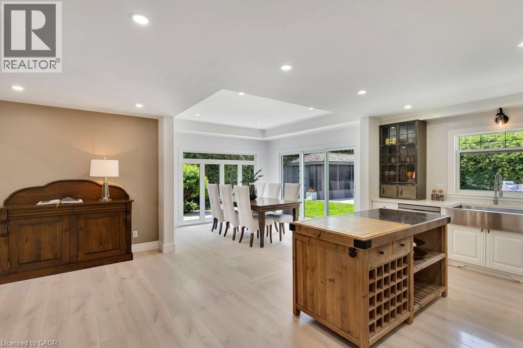 22 DALE Avenue - 8
