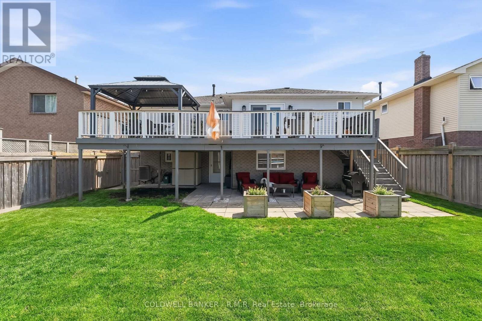 14 GLENABBEY DRIVE - 43