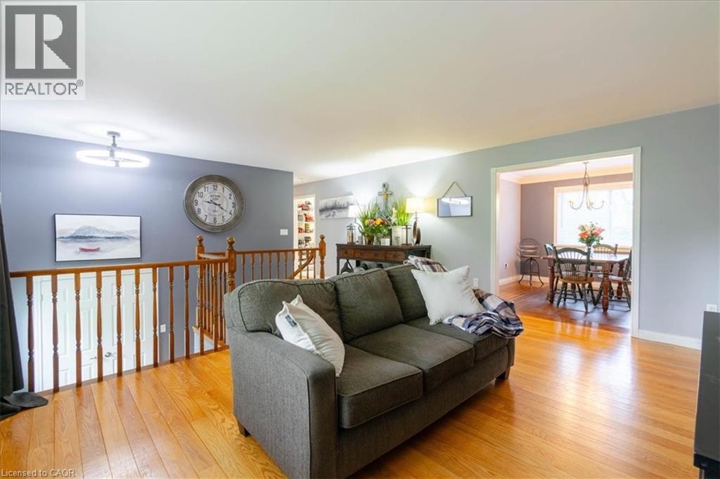 111 DECOU Road - 16