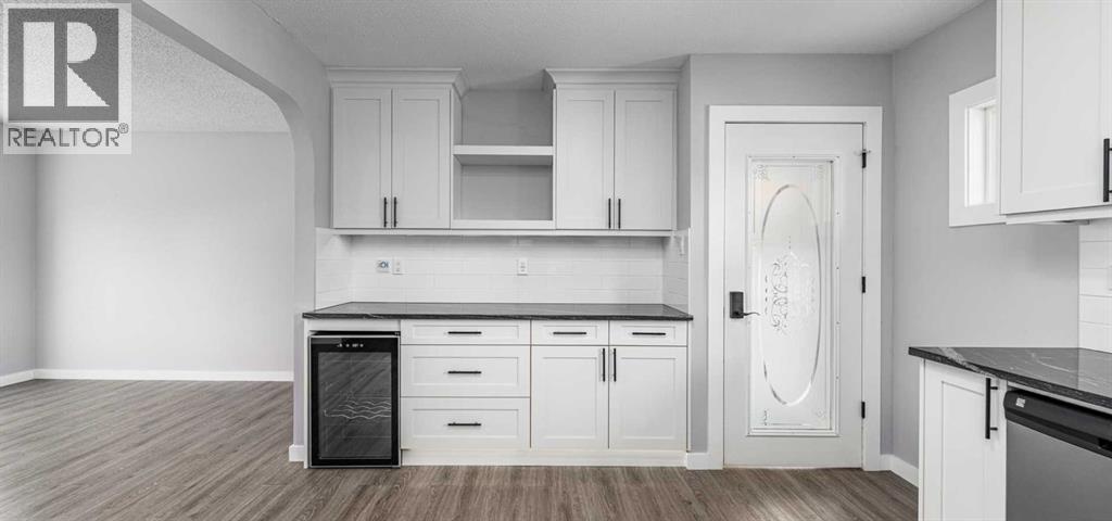54 Atlanta Crescent SE - 11