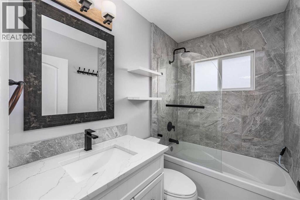 54 Atlanta Crescent SE - 17