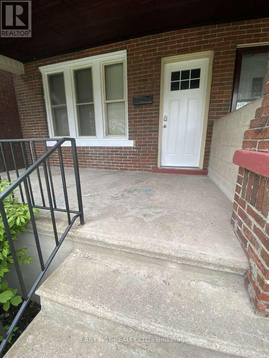 731-733 PARTINGTON AVENUE - 1