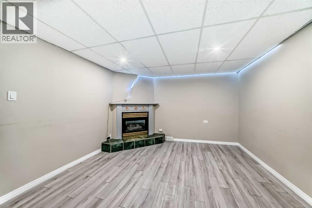 4607 Marwood Way NE - 30