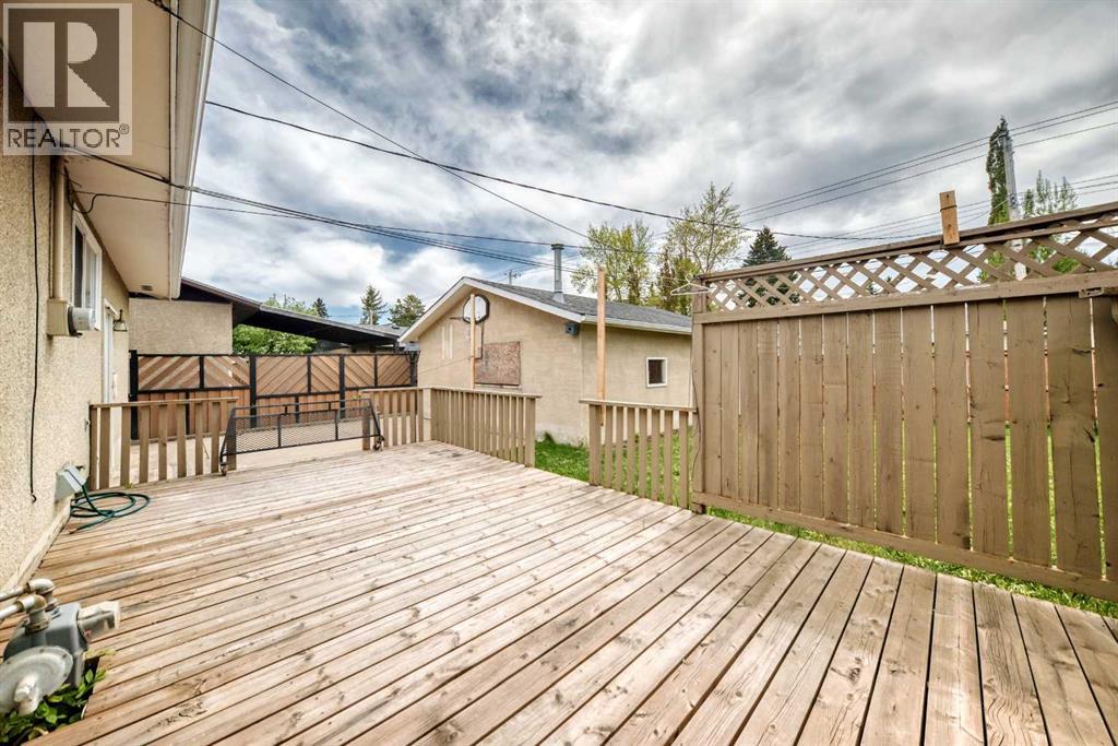 4607 Marwood Way NE - 39