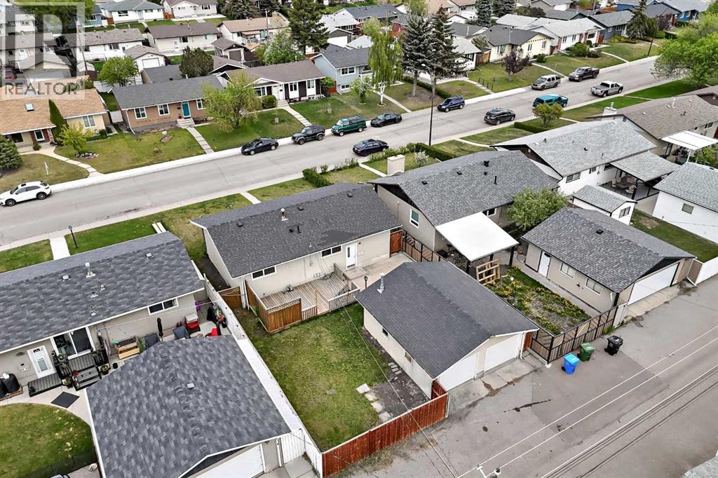 4607 Marwood Way NE - 46