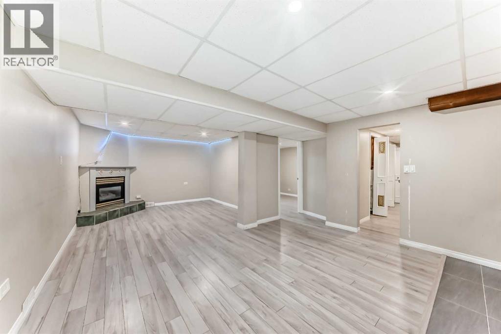 4607 Marwood Way NE - 29