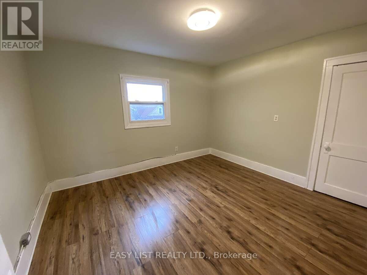 731-733 PARTINGTON AVENUE - 4