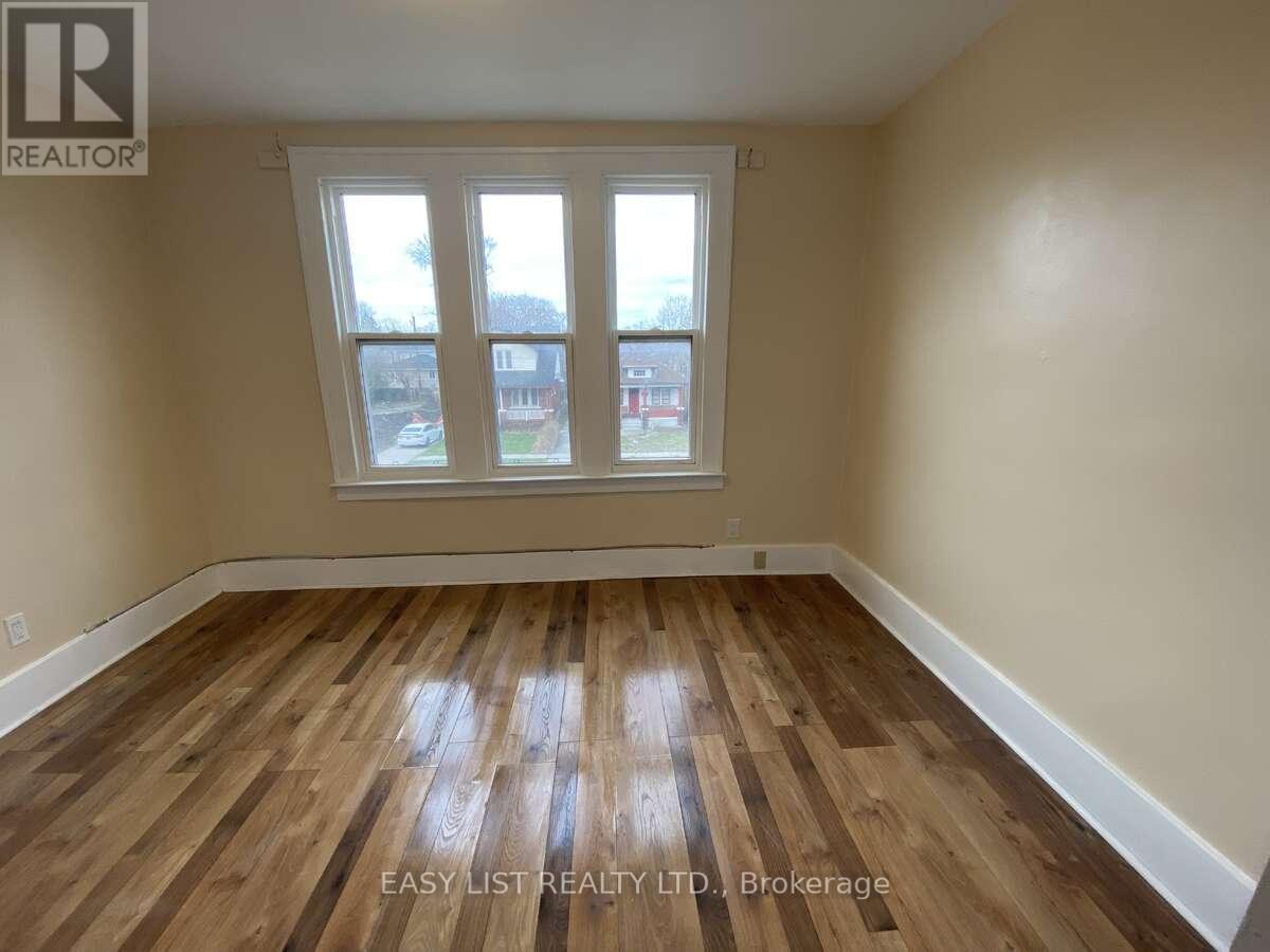 731-733 PARTINGTON AVENUE - 7
