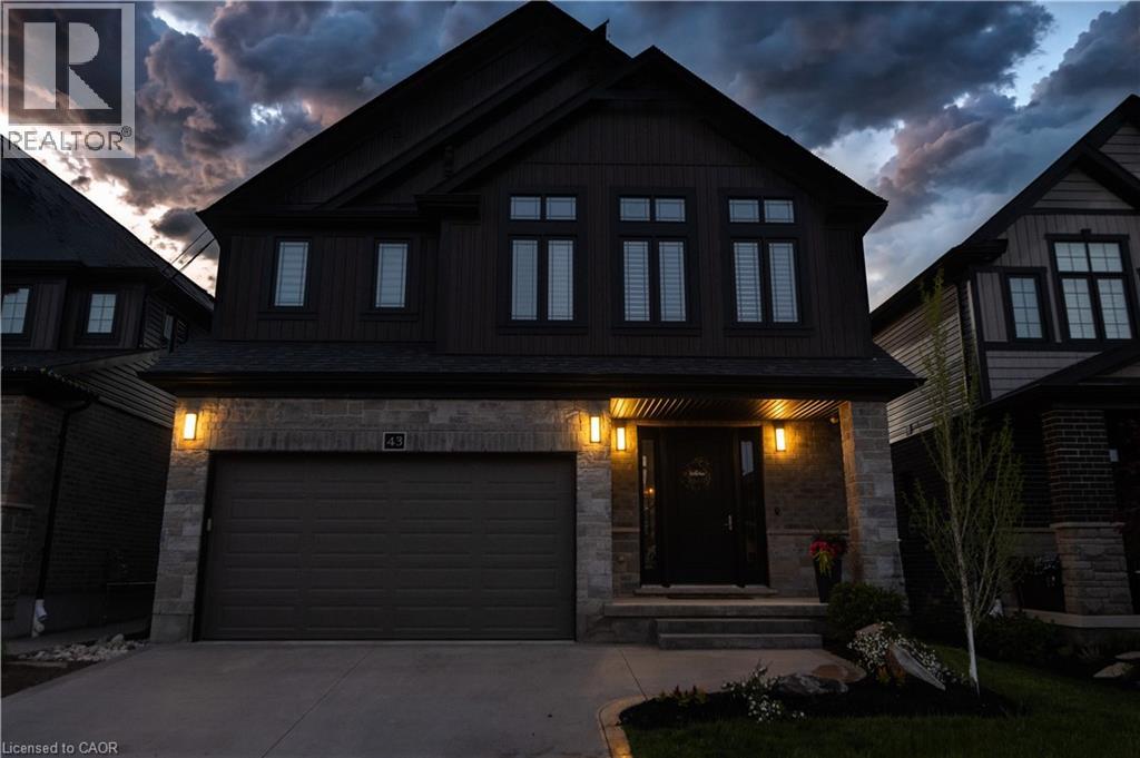 43 GREYHAWK Street - 4