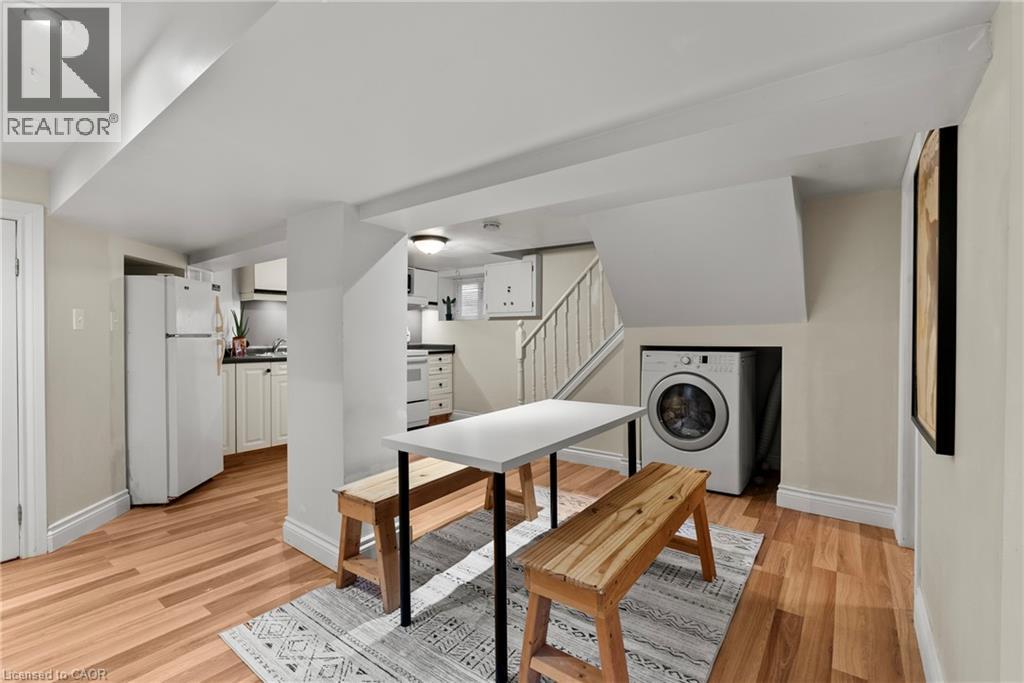 260 STINSON Crescent - 36