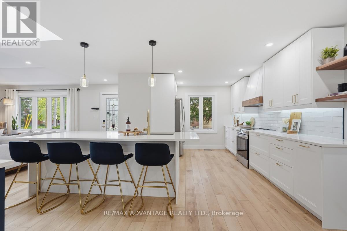 937 LUXTON DRIVE - 14