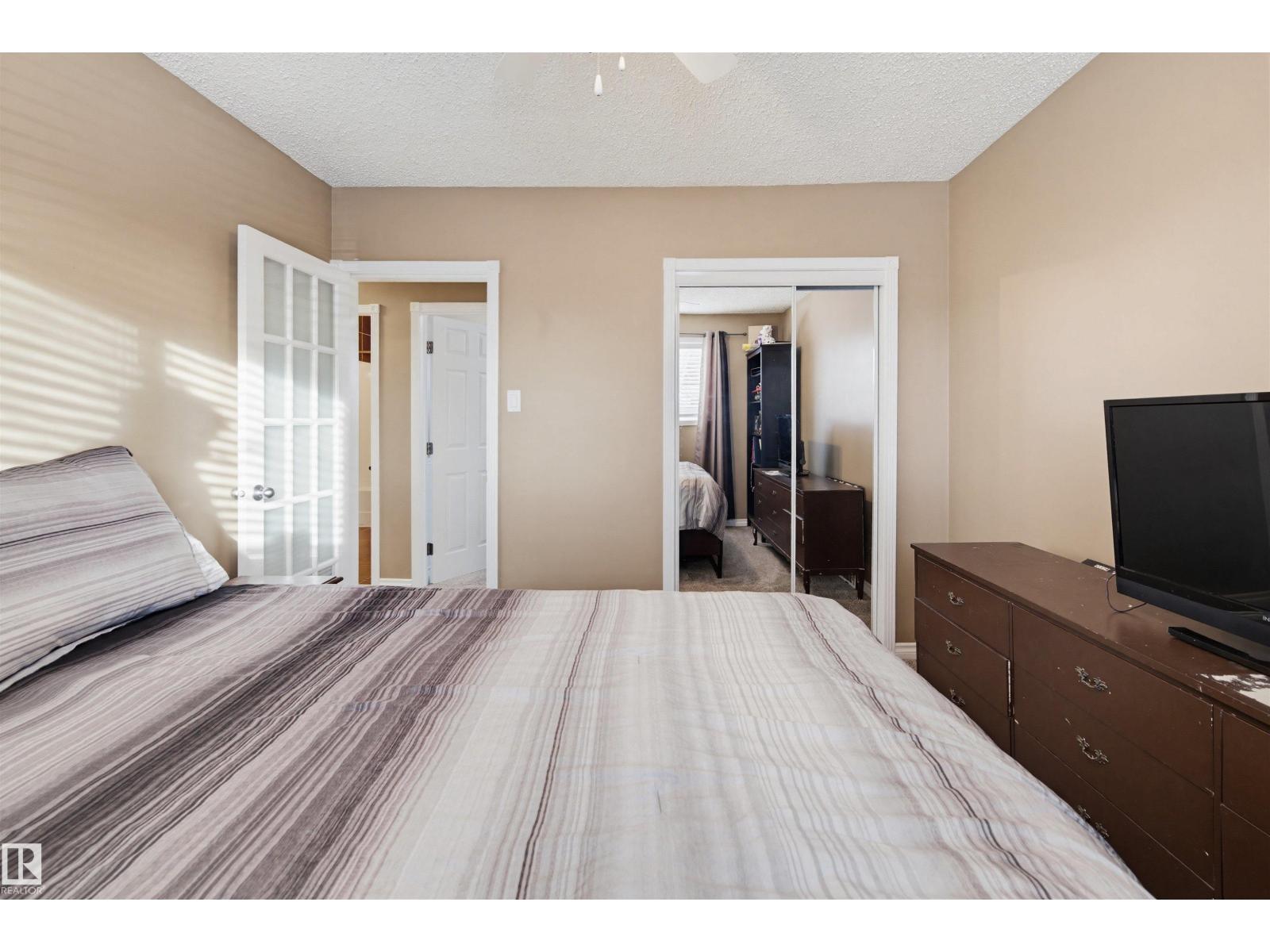 3426 120 AV NW - 16